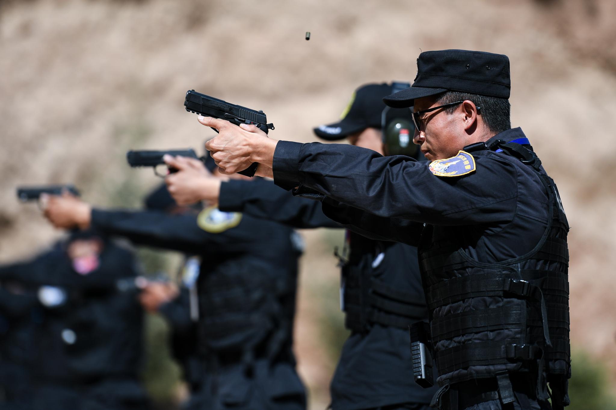 2021年青海省公安特警大比武举行