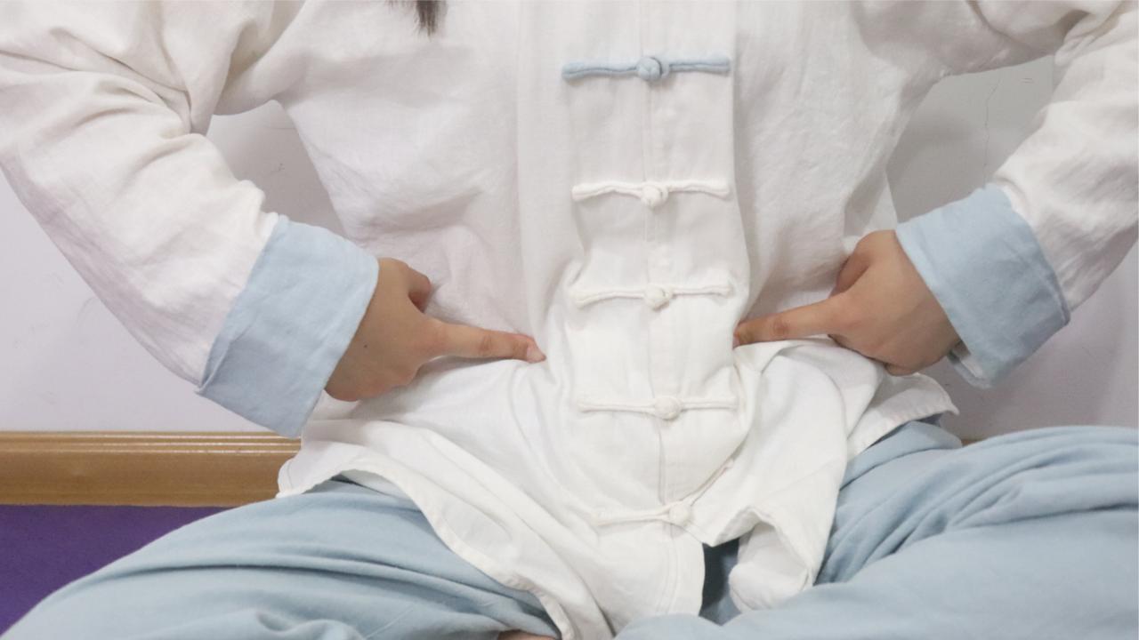 腹泻肚子痛,快找肚子2穴位,按揉5分钟,缓解疼痛,快速止泻!
