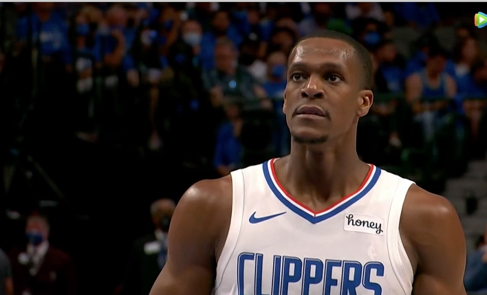 快船赢10分!隆多正负值 22最高成定海神针 场上训话卡椒都认真听