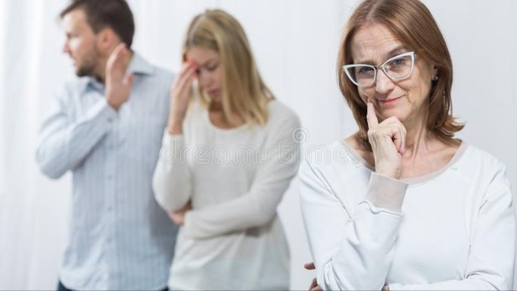 妻子因“月子仇”拒绝伺候瘫痪婆婆,丈夫怒提离婚后却后悔万分休闲区蓝鸢梦想 - Www.slyday.coM 妻子因“月子仇”拒绝伺候瘫痪婆婆,丈夫怒提离婚后却后悔万分休闲区蓝鸢梦想 - Www.slyday.coM