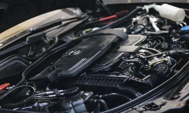 老车翻新:整备11年的奔驰w221,经典s350重回新车状态