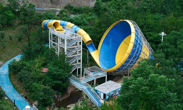 到了周末或者假日,带着家人和朋友到双龙镇游玩,休闲也好,挑战也罢,不