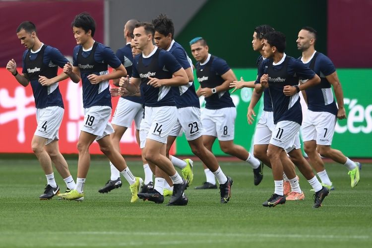 国内媒体:关岛队踩场仅17名球员参加,对阵国足无法排满23人名单