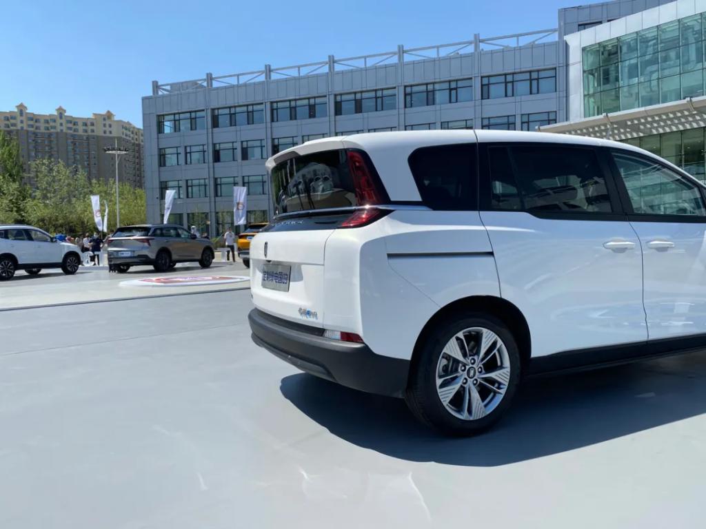 滴滴定制车型这么前卫,普通用户也想买?