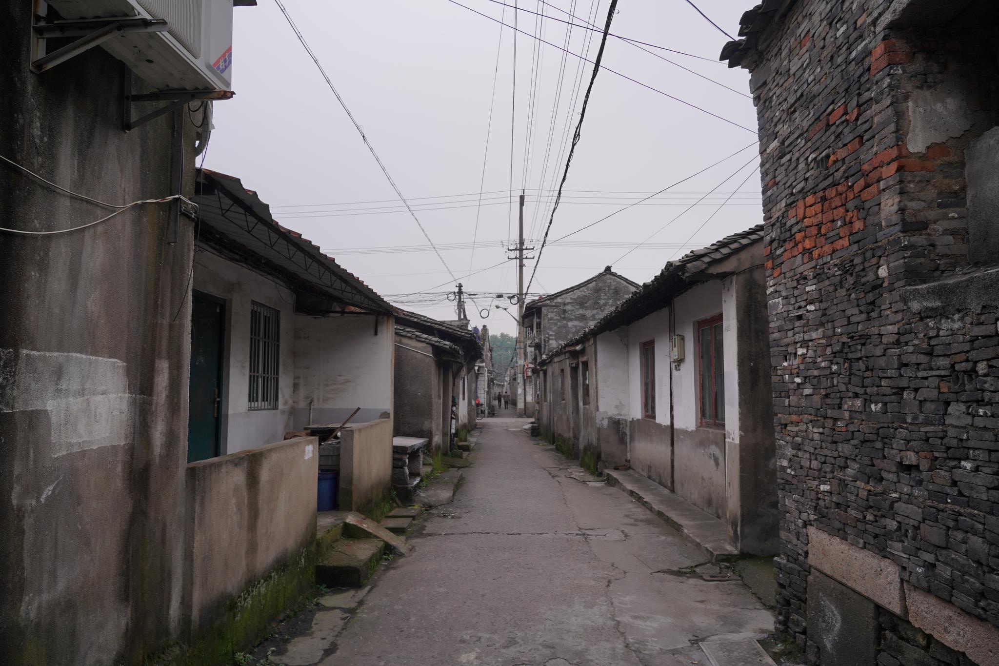 却叫中山路,置身其中像回到80年代|中山路|巷子|宁波_新浪新闻