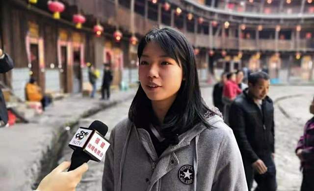 并有希望进入福建成年队,携手郑益昕和林莉征战年底的女排联赛