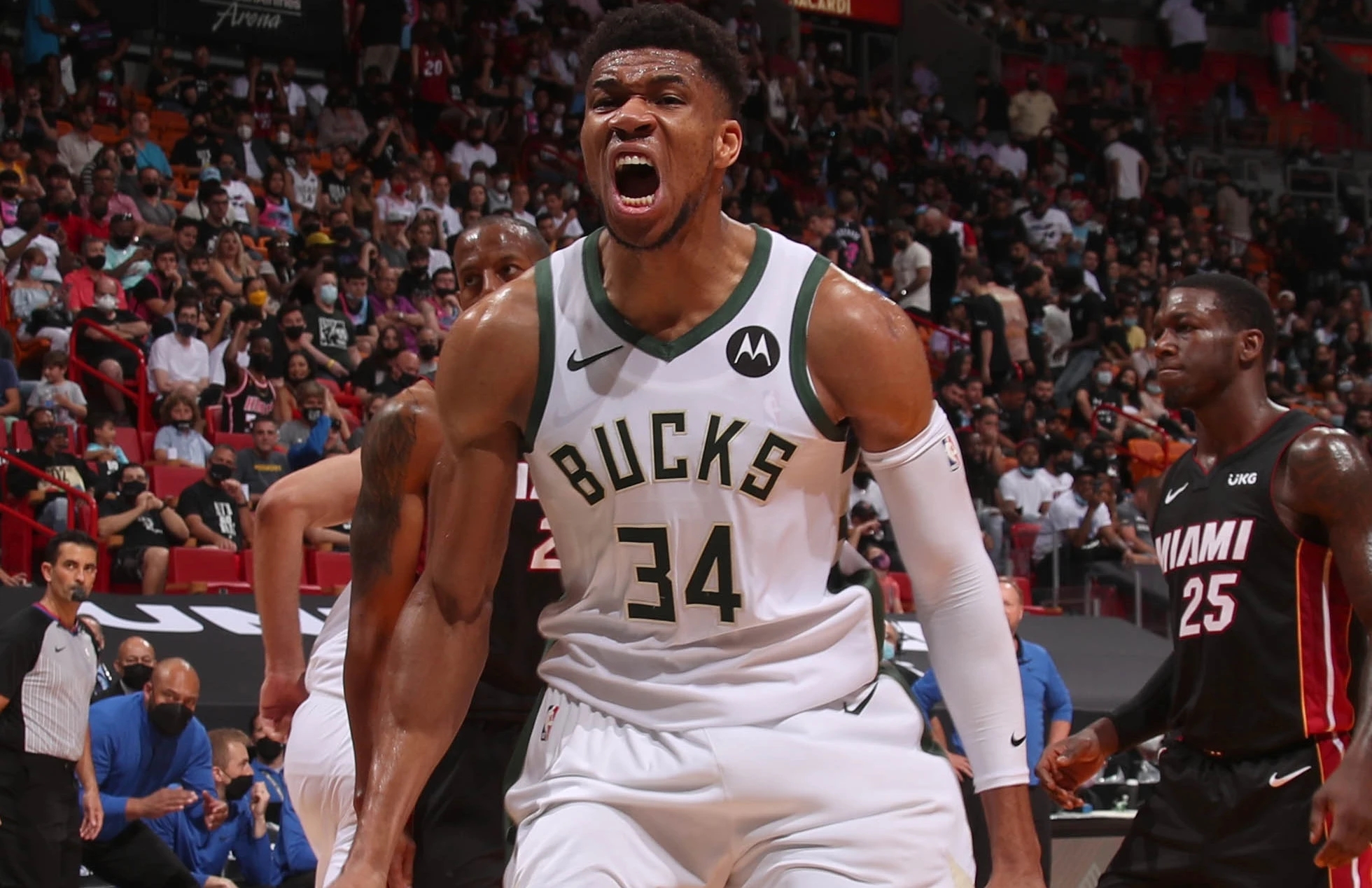 狂轰87 33 18,字母哥4人组齐爆发!交易筹码14分 5分,哈登笑疯