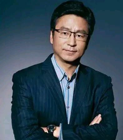 如何看待白岩松“不会吧”言论?他何出此言引发大众反感?休闲区蓝鸢梦想 - Www.slyday.coM