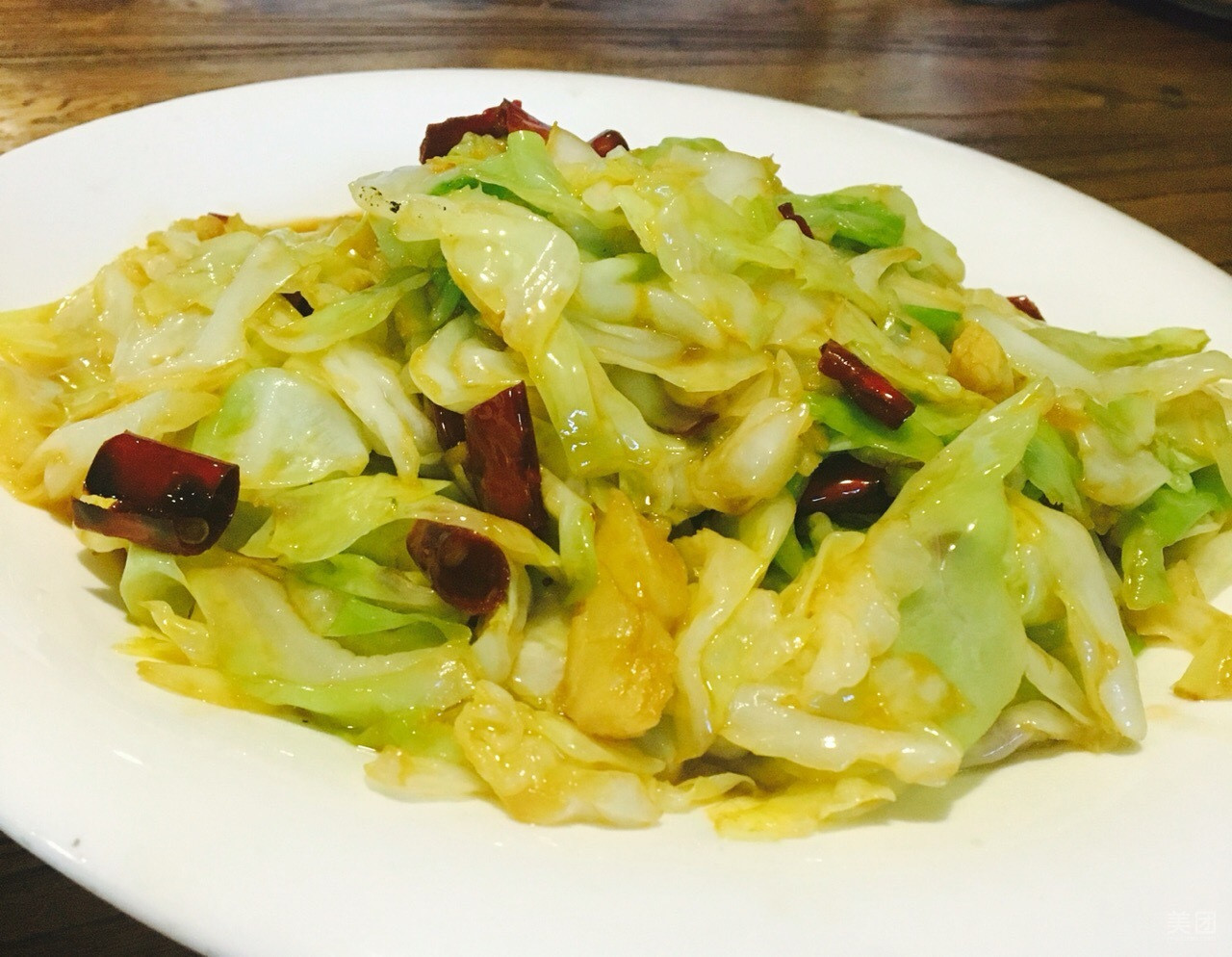 下饭神器手撕包菜,成本不超3块钱,食材简单,分分钟就能搞定