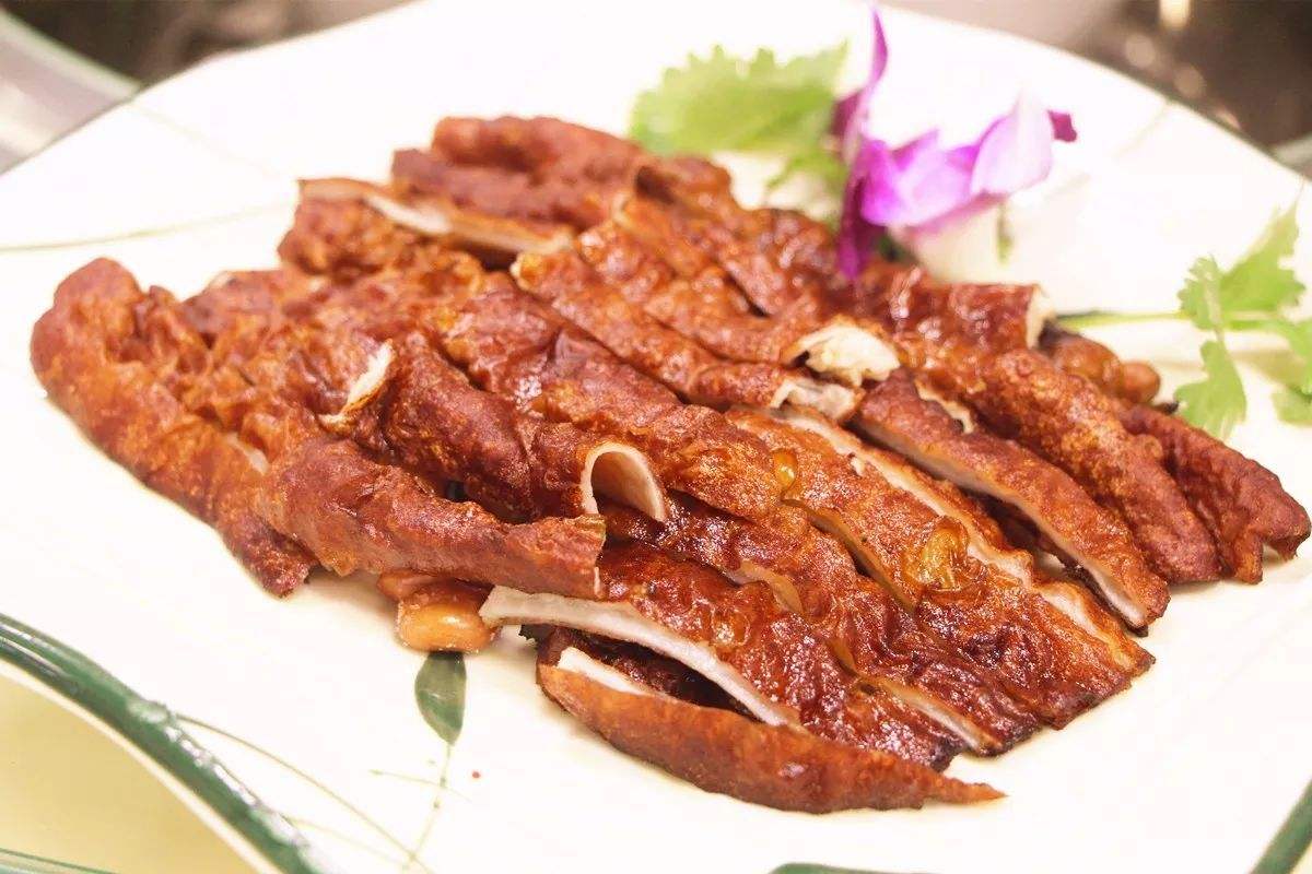 这么做肥肠更加好吃,肥而不腻,香气四溢,家人超喜欢吃|肥肠|大肠|料酒