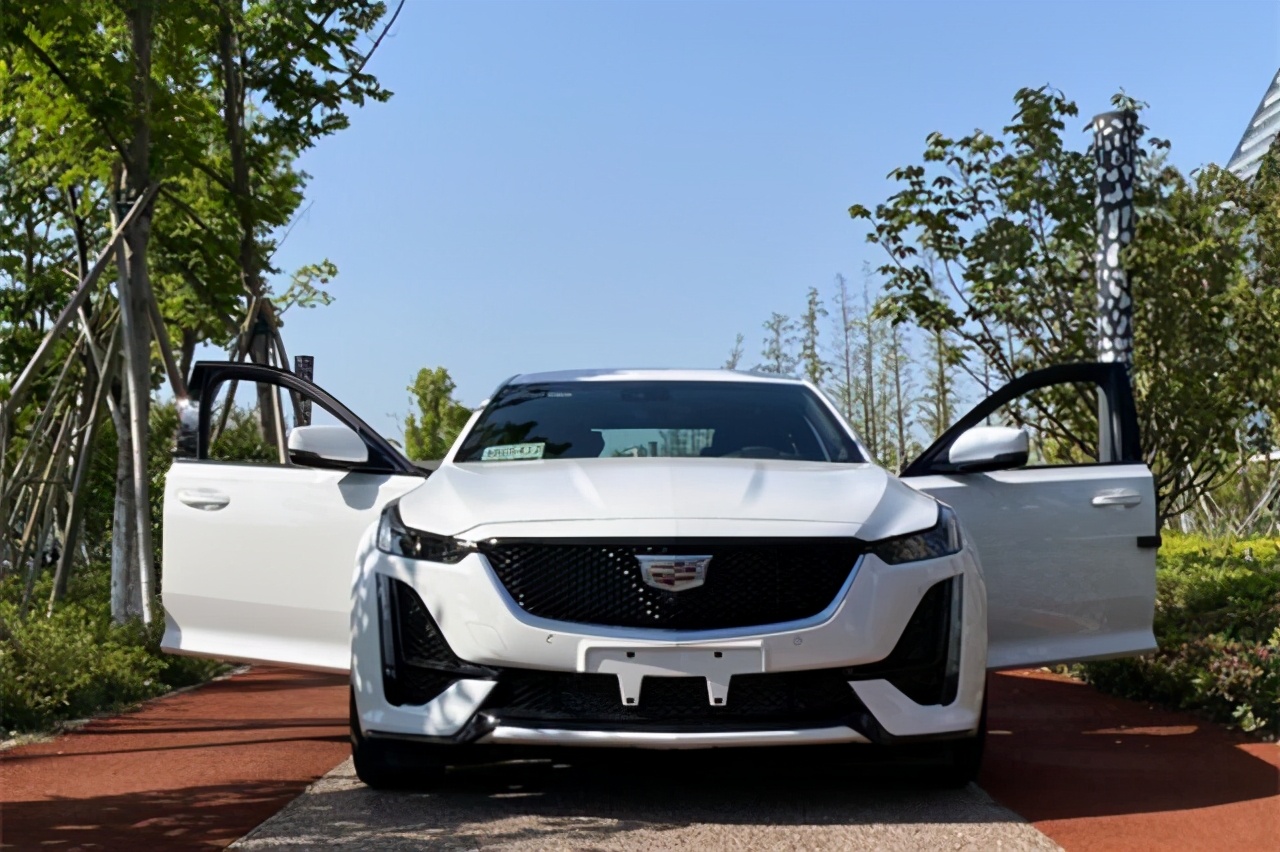 凯迪拉克ct5值得买吗?