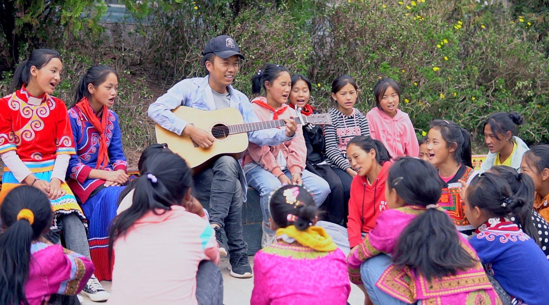 大凉山留守儿童合唱团:音乐带来力量,因为唱歌而不孤单