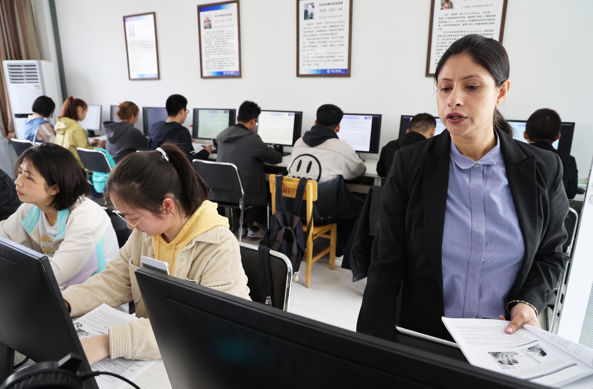 广州印趣电子商务有限公司涉嫌违法发布广告被处