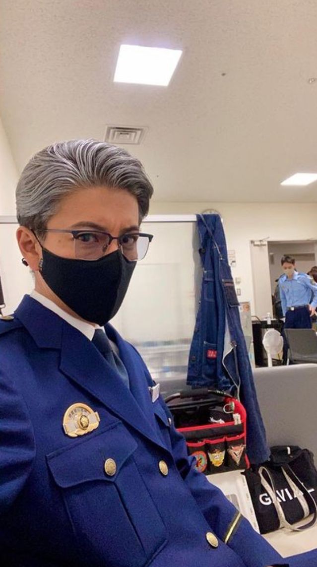 木村拓哉罕晒素颜健身照双眼有神皮肤紧致状态年轻似小伙