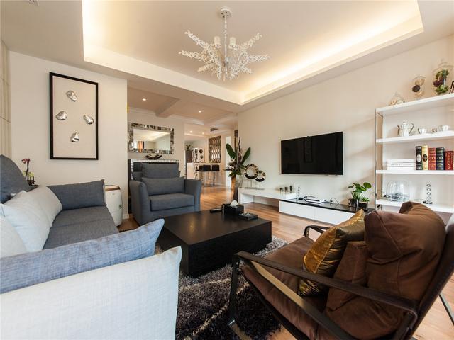 二手小房车交易费用多少 10万左右的福特二手房车值得买吗 需要注意哪些维修问题