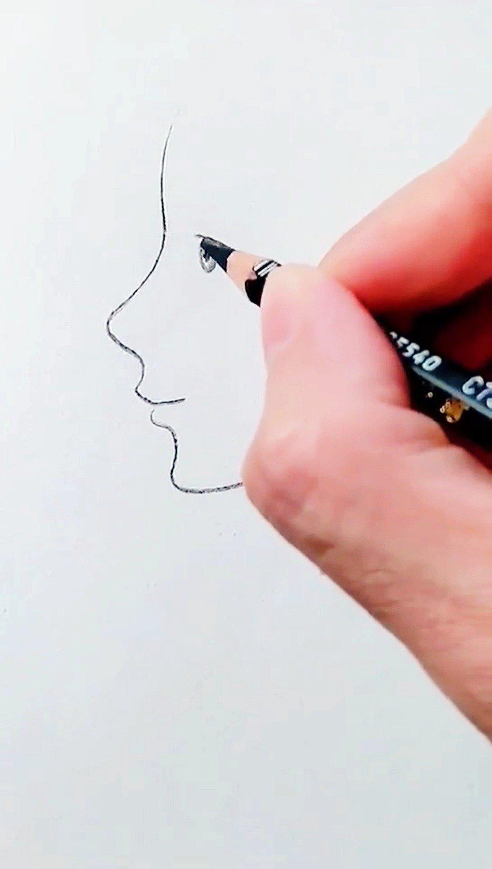 教你一笔画人物侧脸,你学废了吗? by:飞跃传说画