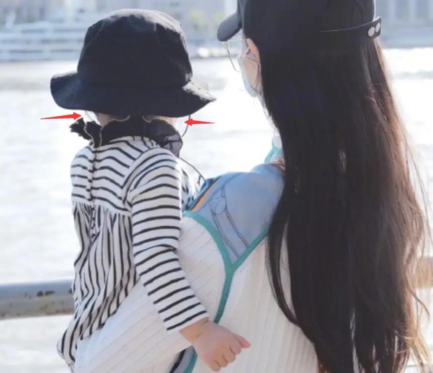 唐嫣儿童节晒女儿背影,脸蛋肉嘟软萌乖巧,和糖糖小时候一样漂亮