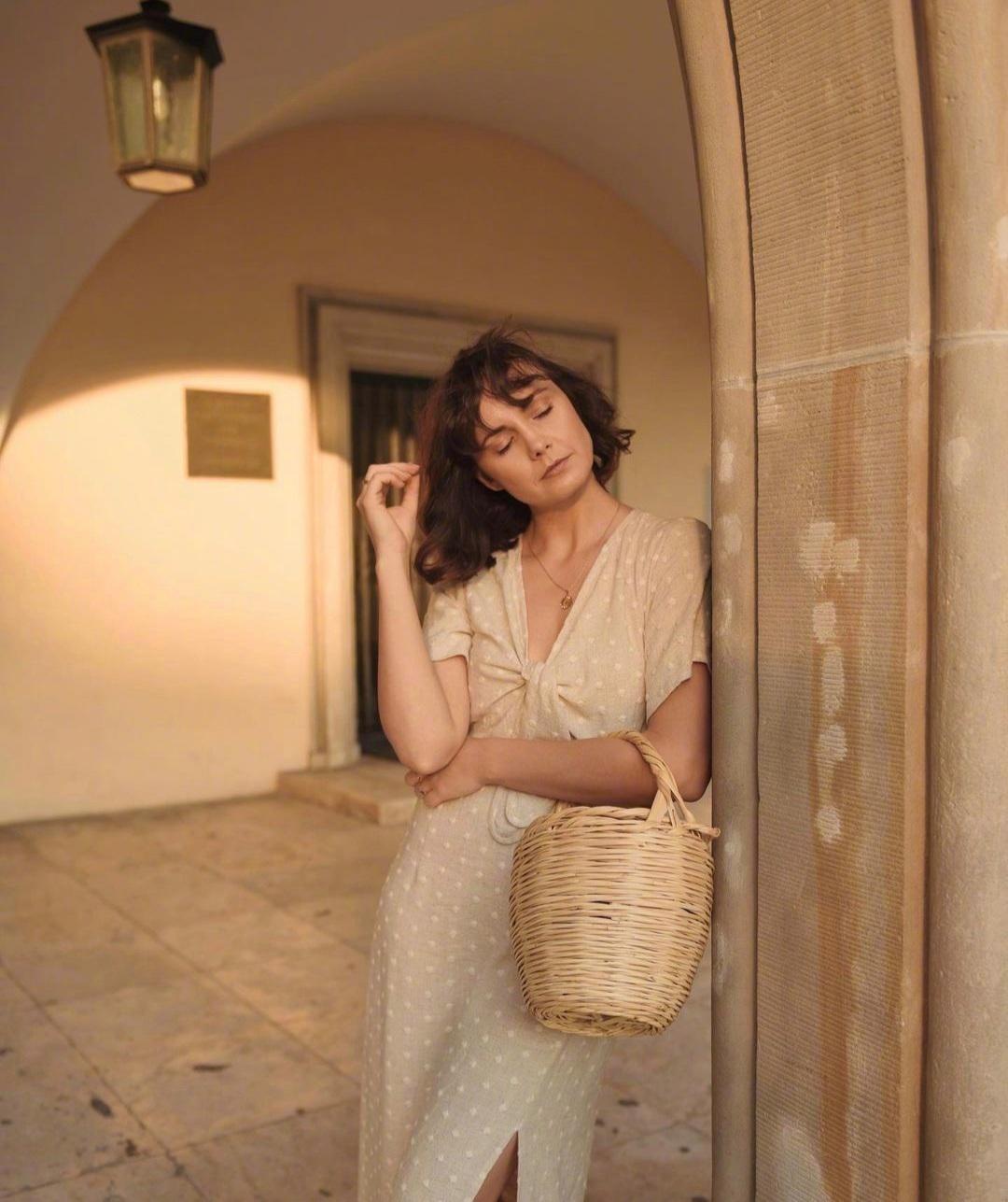 波兰博主kamila mraz的复古文艺的法式穿搭参考|波兰|复古|文艺_新浪