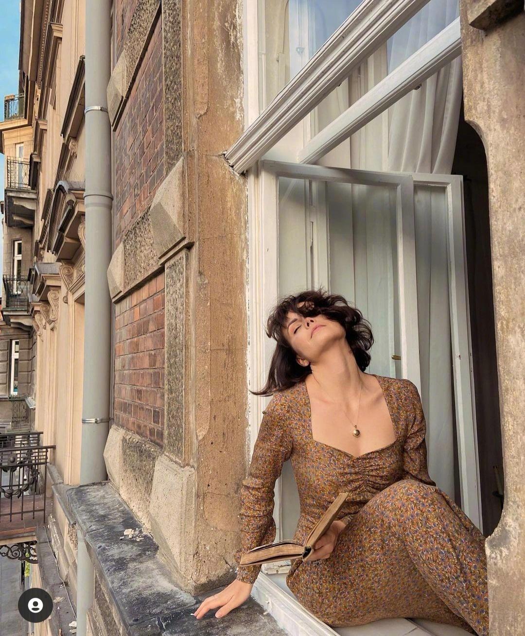 波兰博主kamila mraz的复古文艺的法式穿搭参考|波兰|复古|文艺_新浪