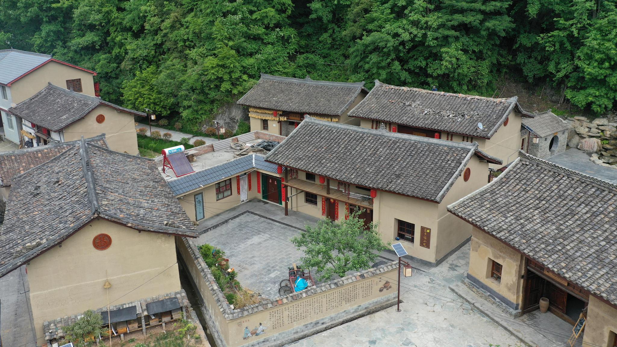 天空之眼瞰陇之南乡村振兴