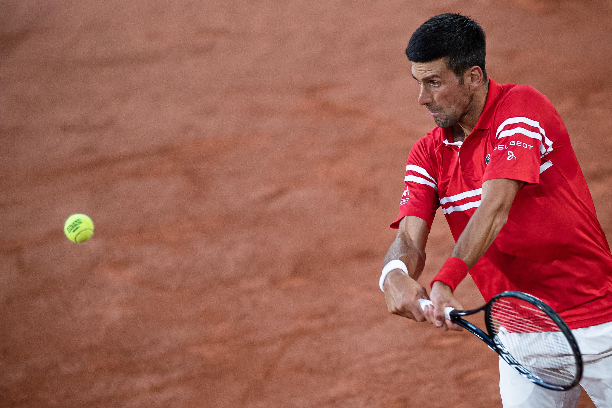 网球——法网:焦科维奇首轮晋级|网球|奥雷利安|桑德格伦_新浪新闻