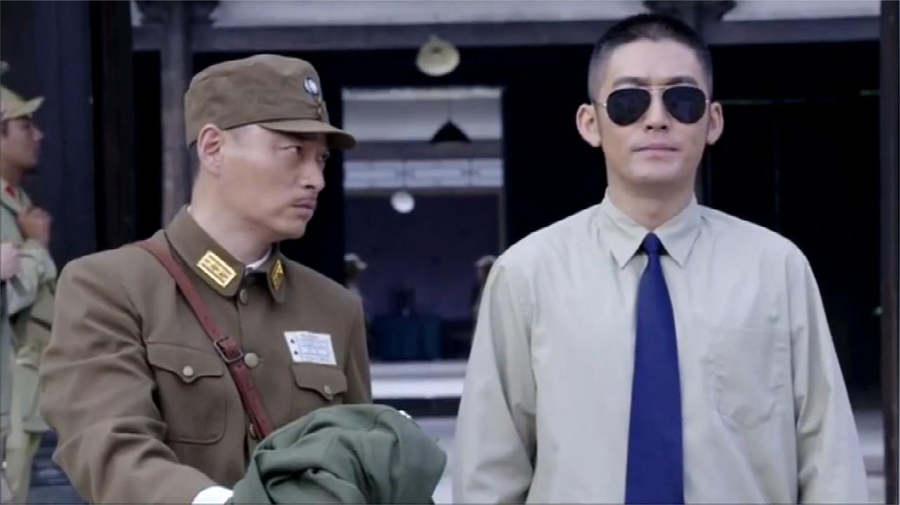 战寇:国民党下令:不准支援新四军,国军抗命不遵,脱军装支援!