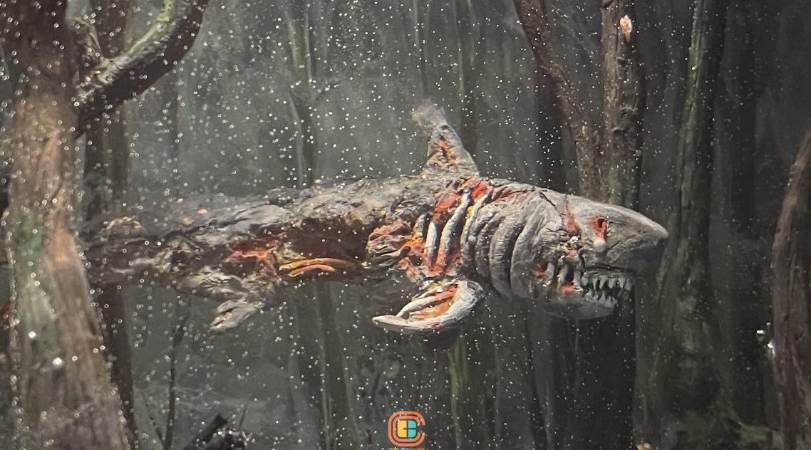 粘土树脂场景:森林里的丧尸鲨鱼