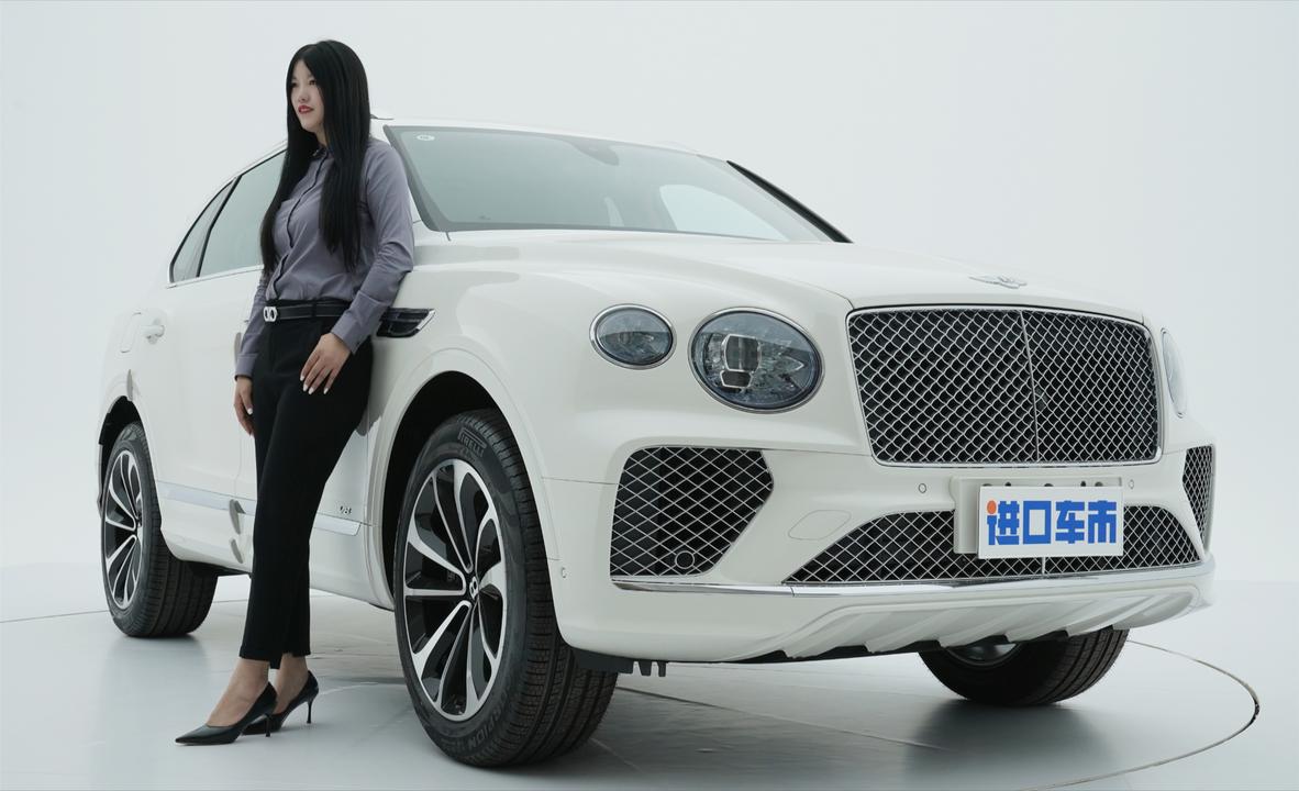 00:00 01:40 01:40 为您推荐: 宾利的魅力再加上美女渔网丝袜的魅力