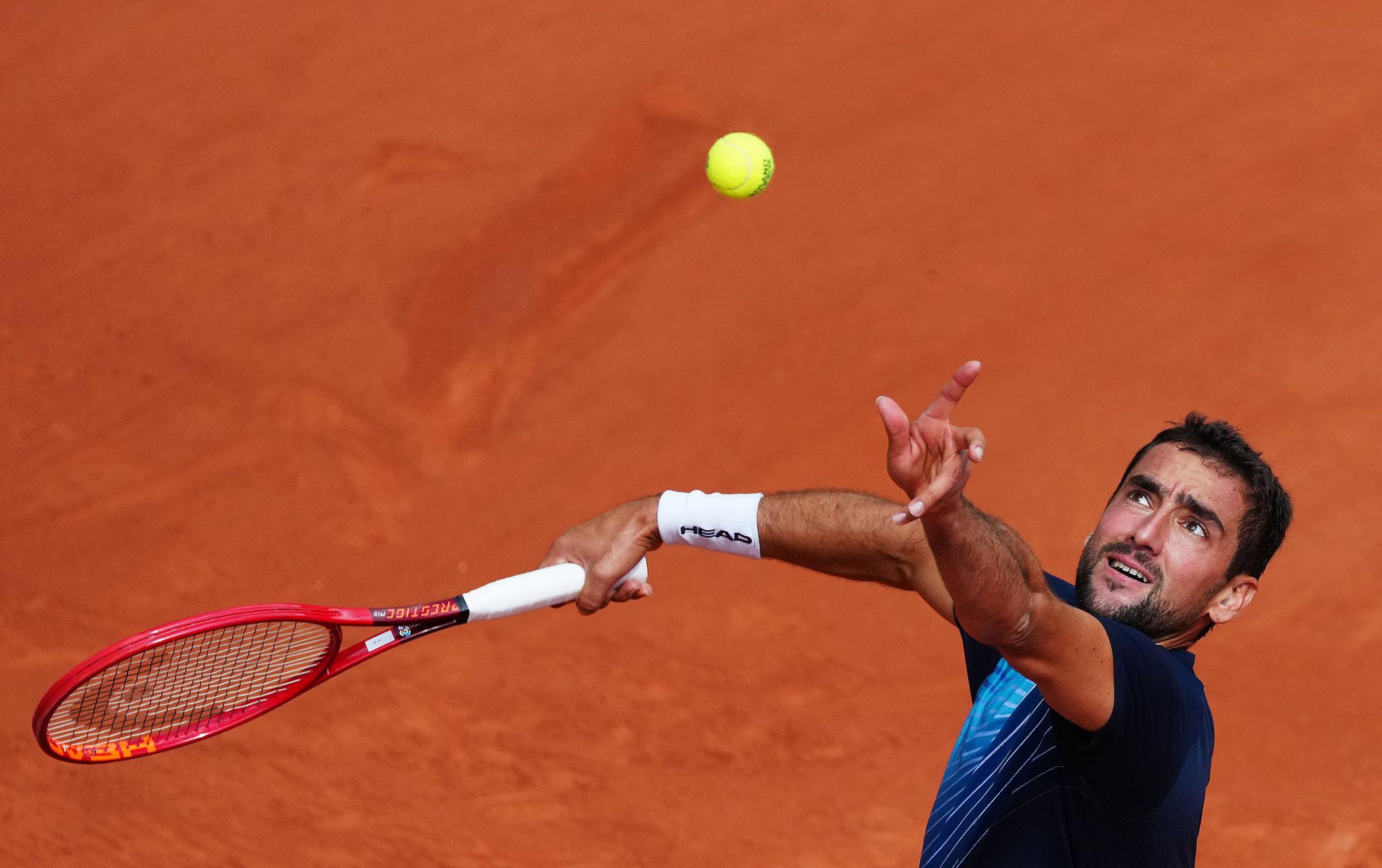 网球——法网:费德勒晋级第三轮