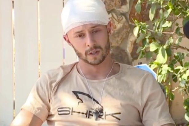 男子遭鳄鱼袭击头骨被咬破,最终幸运脱困奇迹存活休闲区蓝鸢梦想 - Www.slyday.coM 男子遭鳄鱼袭击头骨被咬破,最终幸运脱困奇迹存活休闲区蓝鸢梦想 - Www.slyday.coM