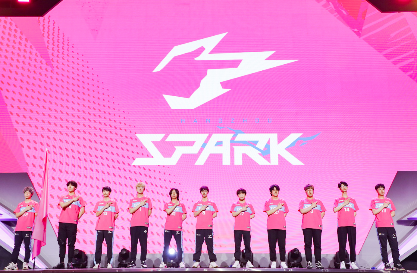 守望先锋联赛中国首场线下赛事开赛,杭州闪电队主场告捷