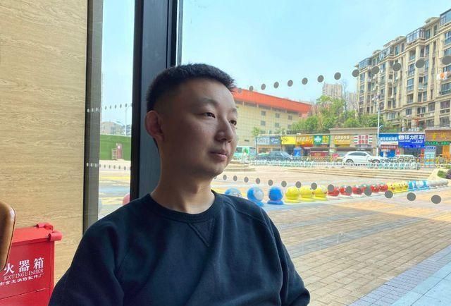 郭威绝对不敢这种口气对杜新枝说话再来看看姚策对许妈说的话