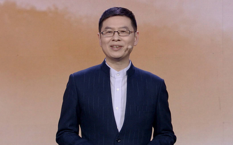 看到郦波这首诗,才知道为何诗词大会邀请他参加,网友:向他道歉