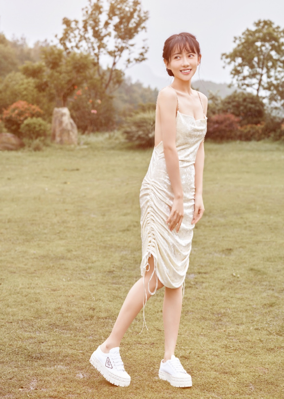 谁还记得《爱情公寓》的诺澜?32岁大变样,发福后却美出新高