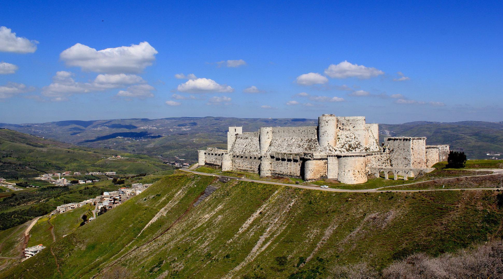 叙利亚骑士堡(krak des chevaliers),始建于11世纪