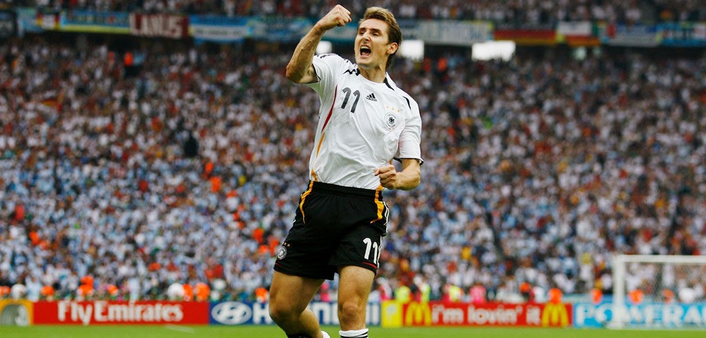 引人注目的是世界杯历史第一射手,德国队想念的第一人克洛泽升至了