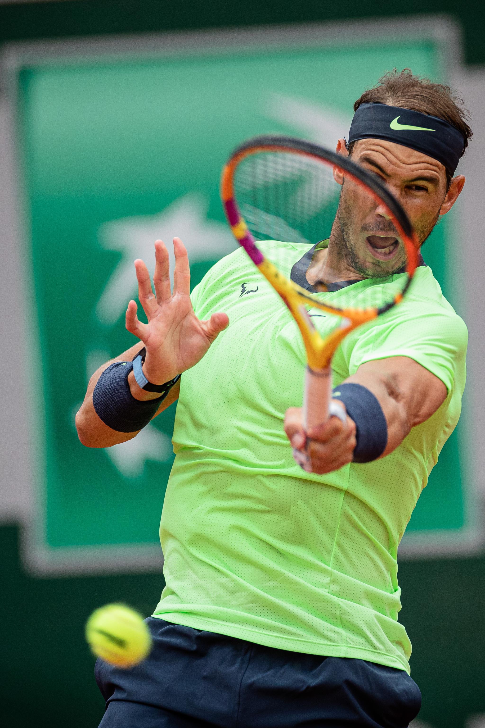 网球——法网:纳达尔晋级16强