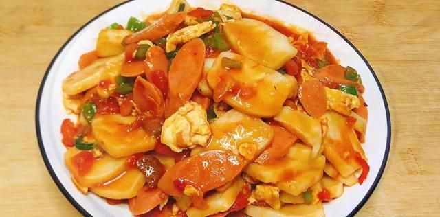 番茄鸡蛋炒年糕最简单好吃的做法,香味浓郁咬一口qq弹弹,太好吃