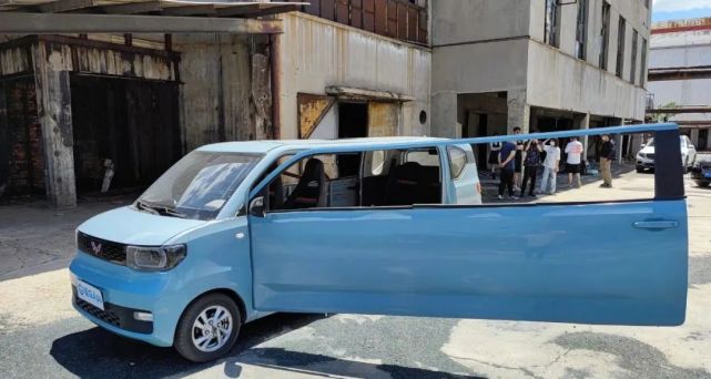 五菱宏光mini爆改九座加长版五菱官方紧急回应