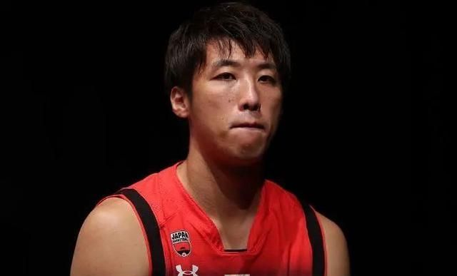 八村塁做出决定,加入日本男篮|渡边|中国男篮|亚洲杯_新浪新闻