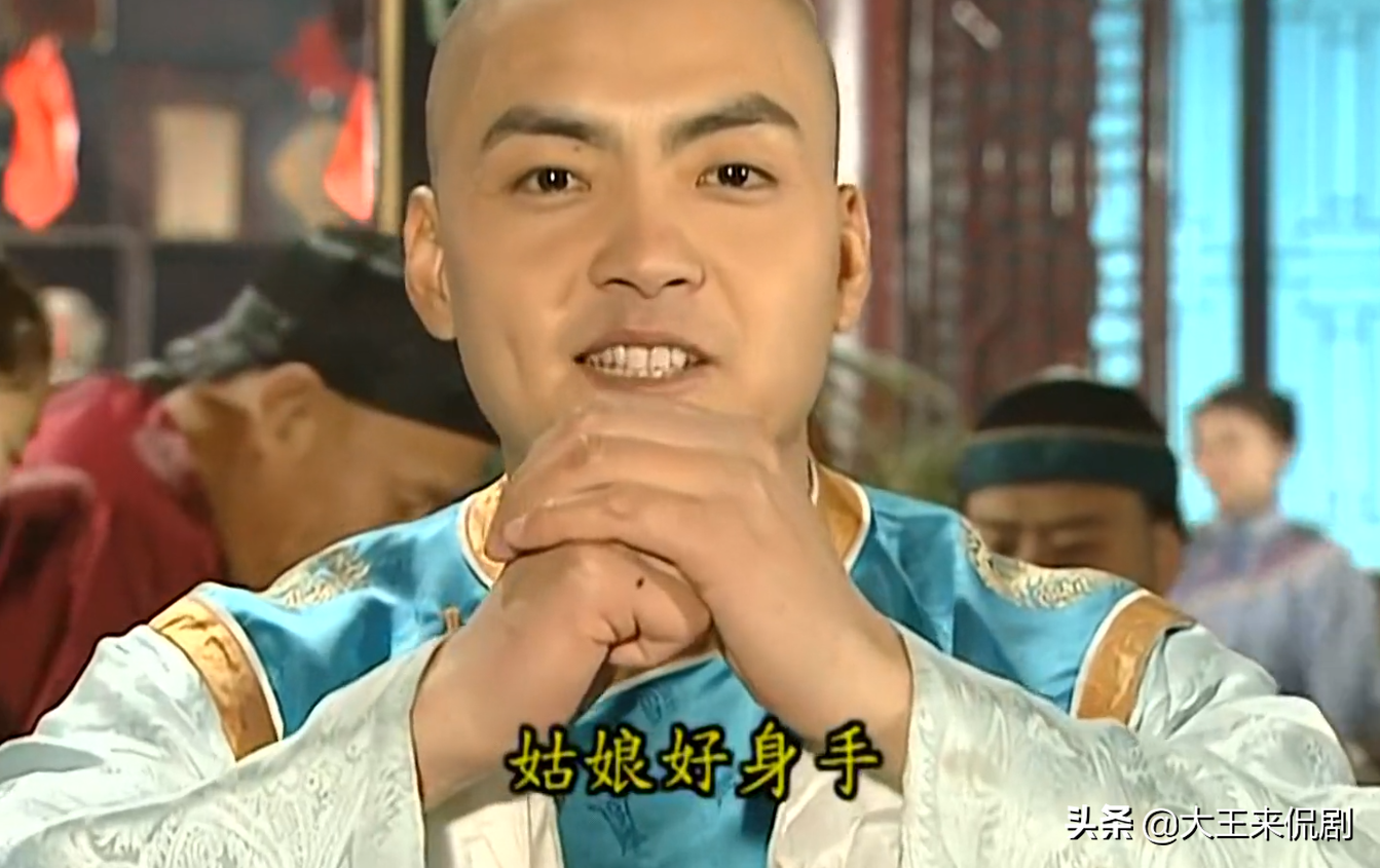 还珠:萧剑第一次见小燕子,曾暗示身份!小燕子智商有限,没听懂