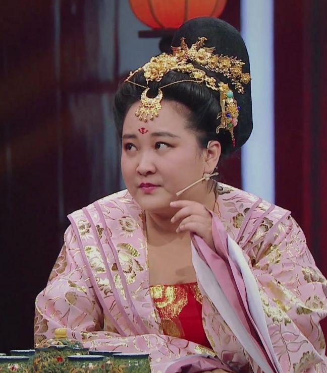 王牌特工穿古装,欧阳娜娜淡雅,关晓彤甜美,看到最后:穿越来的|古装|特