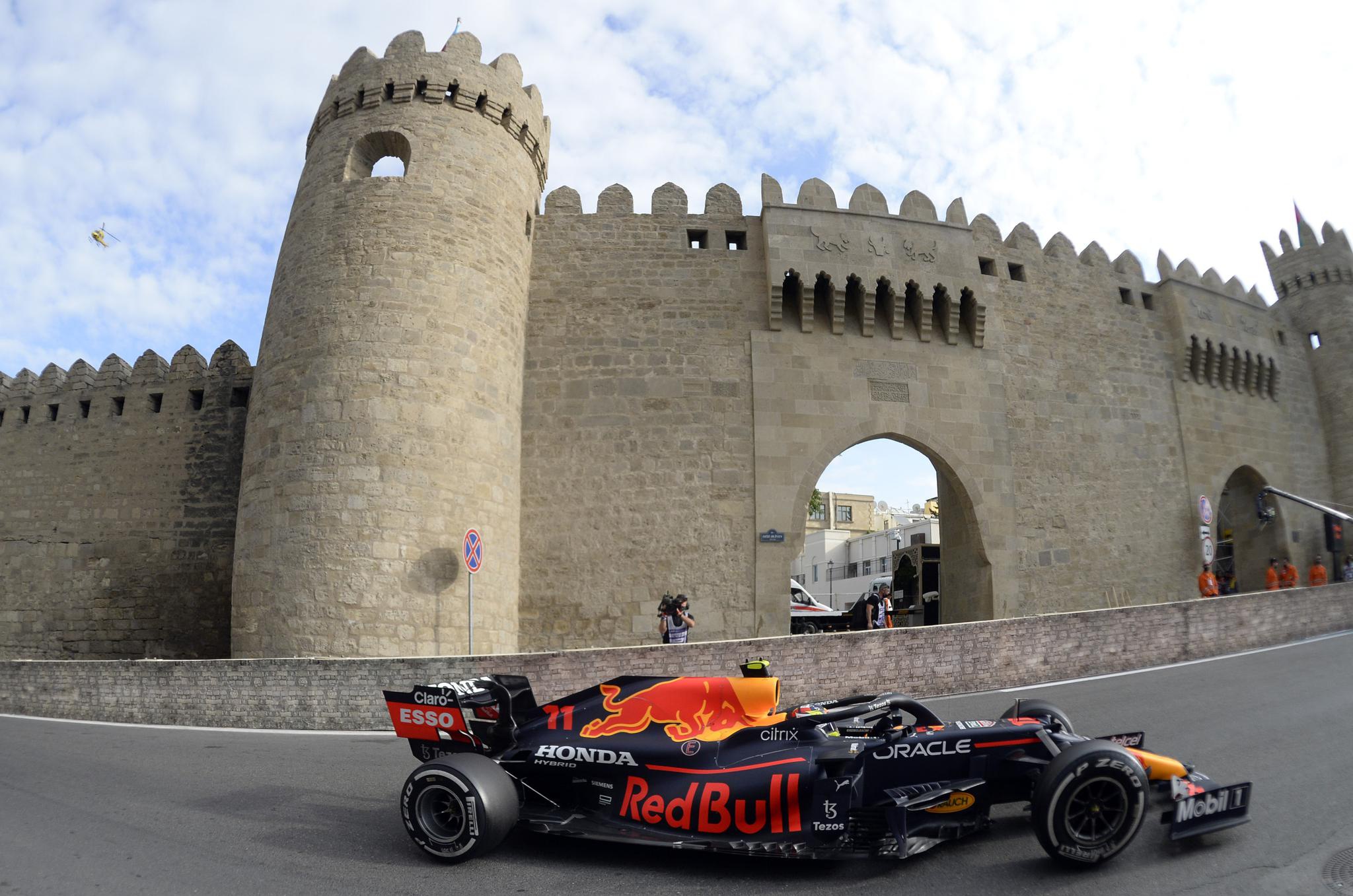赛车——f1阿塞拜疆站:佩雷兹夺冠