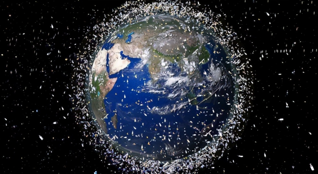 人类永远无法离开地球?太空垃圾太厉害,去年220次威胁空间站