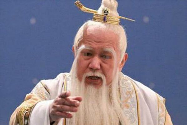 哑巴梦见白胡子老头:今生哑巴,前世因果,不久你能开口说话