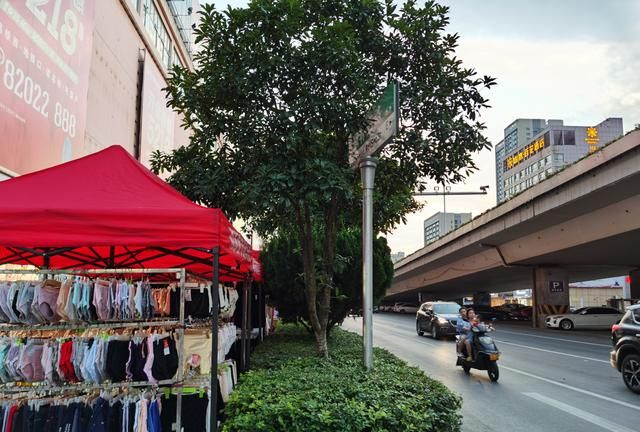 长沙衣服批发市场在哪里进货 长沙衣服批发市场在哪里-第2张图片-潮百科