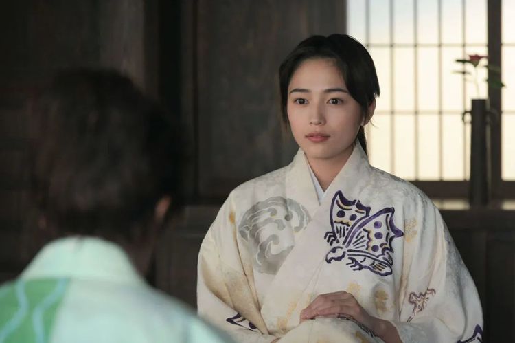 《盛装恋爱有理由》收视率为什么那么低?口碑却不错