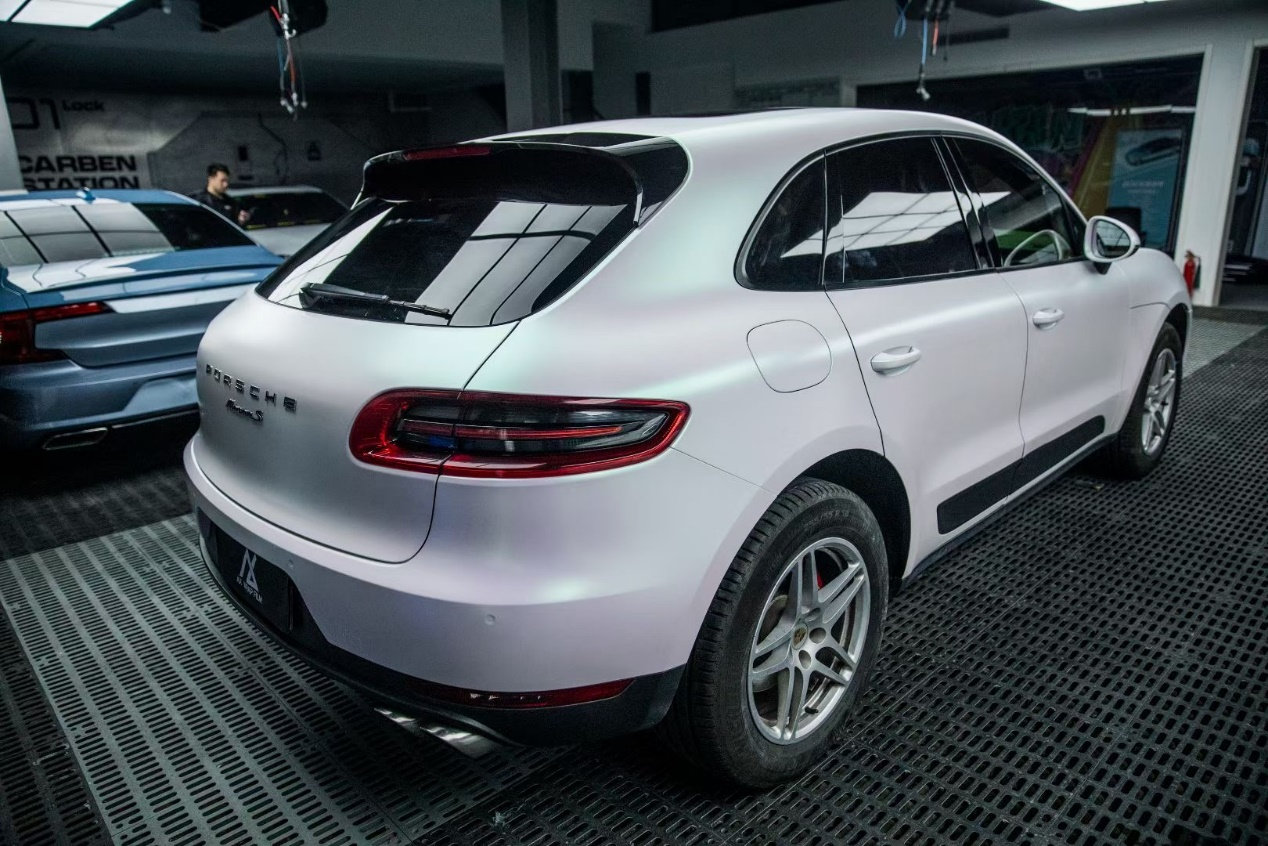 膜呗改色案例:保时捷macans改色曙光白 怎么有了初恋感觉-新浪汽车