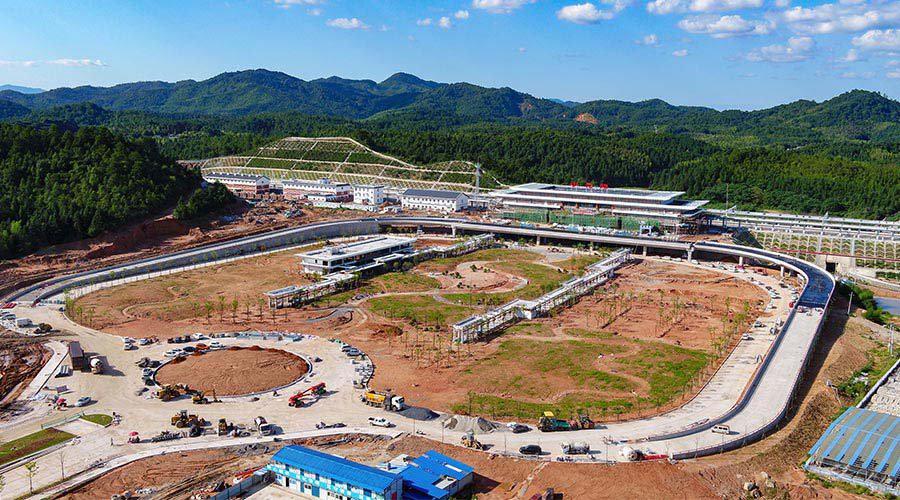 兴泉铁路宁化站6月底完成外装