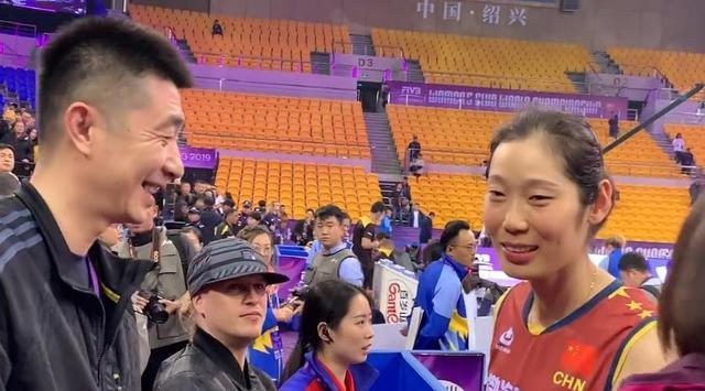 郎平、朱婷、张常宁面临一个新的问题：下周谁是中国女排的队长？休闲区蓝鸢梦想 - Www.slyday.coM